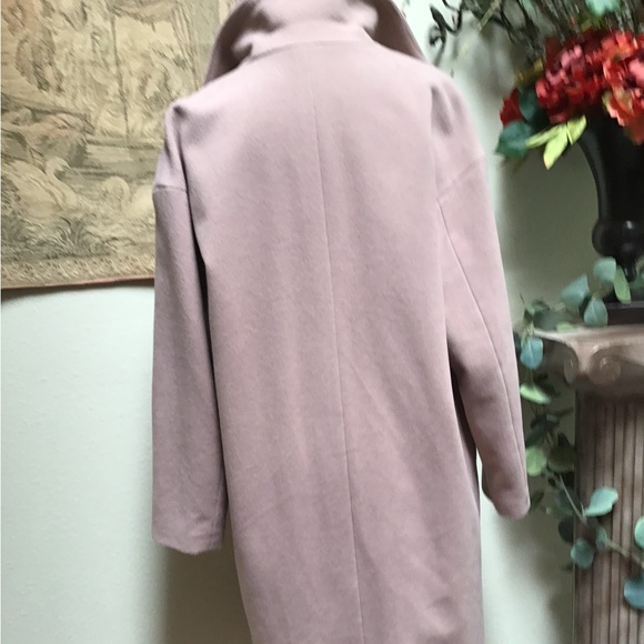 Elegant Pink Women's Coat - Picture 2 of 9